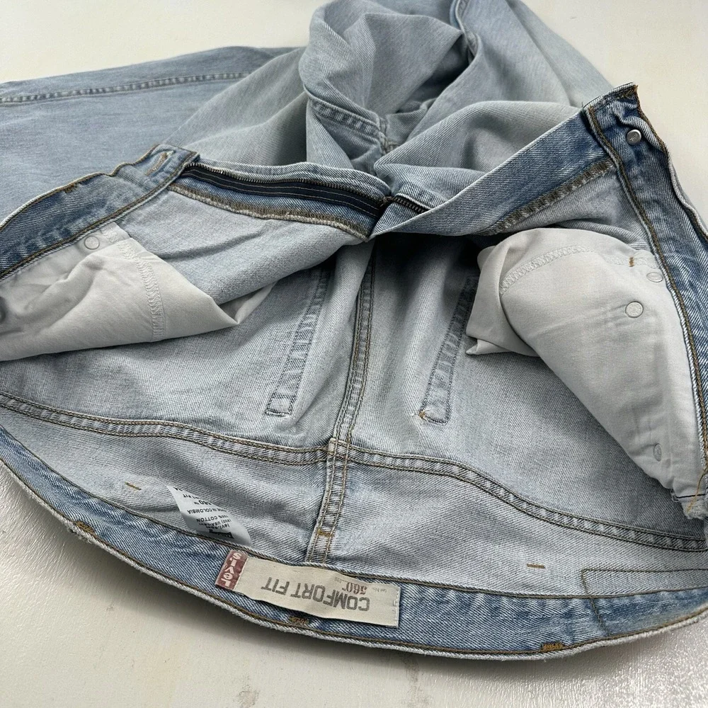 VTG‎ Levi's 560 Comfort Fit 38x34 Tapered Loose Jeans Light Wash Distressed Y2K